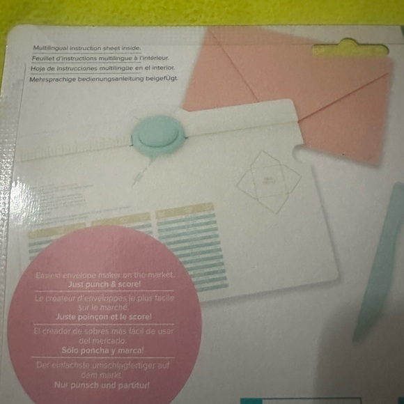 We R Memory Keepers Envelope Punch Board - Blue - Picture 5 of 6